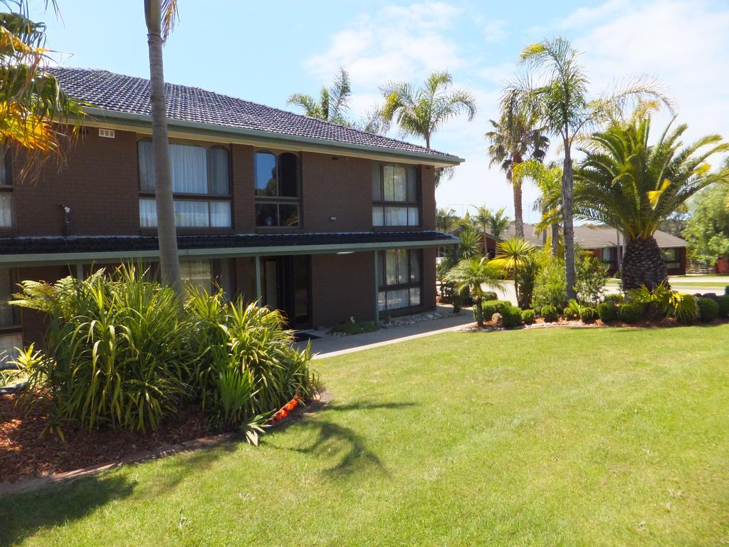 Paradise Holiday Apartments Lake Bunga Exterior photo